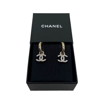 Top Quality Chanel  Interlocking CC Gold-tone & Crystal Studded Dangle Earrings