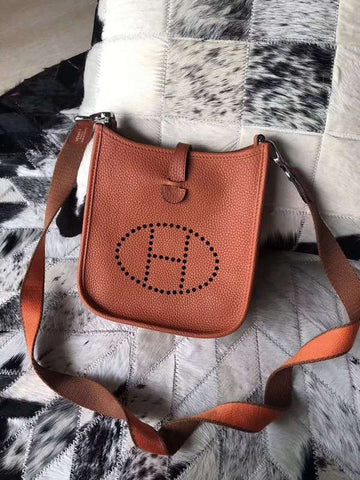 Beaunoirr - HMS - Bag- 825