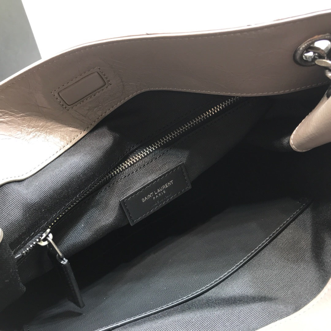 Yves Saint Laurent Niki Medium Shopping Bag