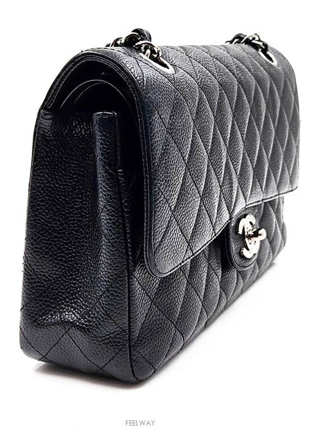 Caviar Classic Medium Chanel