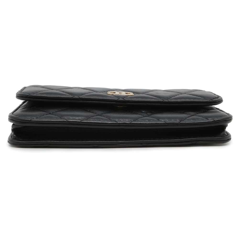 CHANEL matelasse pearl chain wallet BlackAP1839 Lambskin