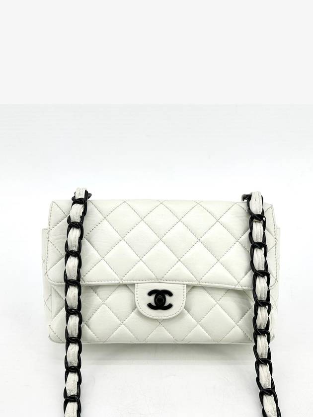 Black Classic Lambskin Flap Shoulder Bag Chanel