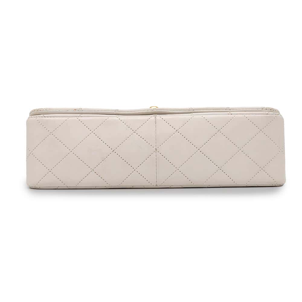 CHANEL Matelasse ChainShoulder Bag White Lambskin