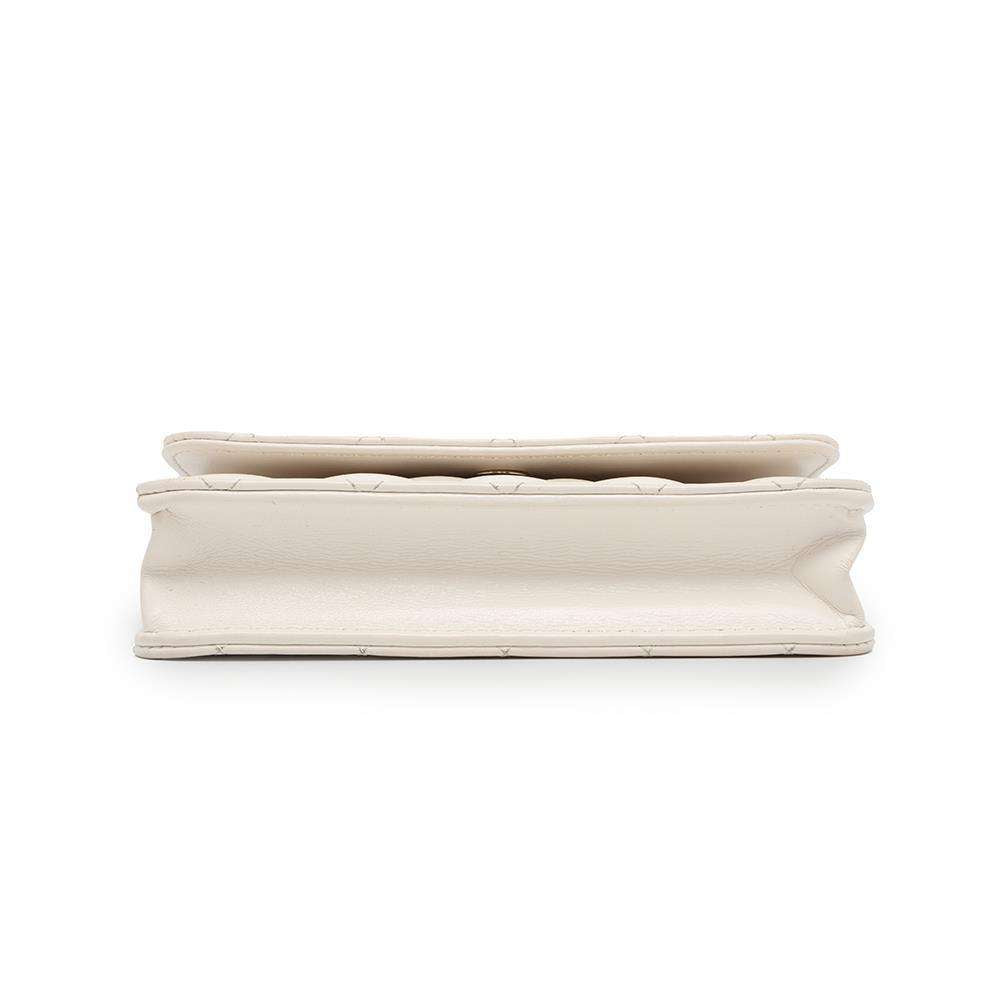 CHANEL Chain wallet White  Shiny Calf Leather