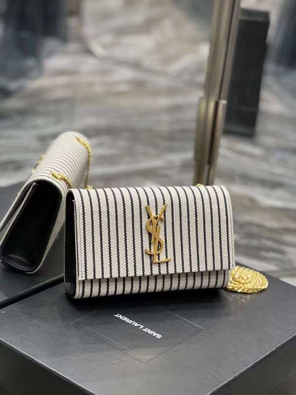 Yves Saint Laurent - Bags