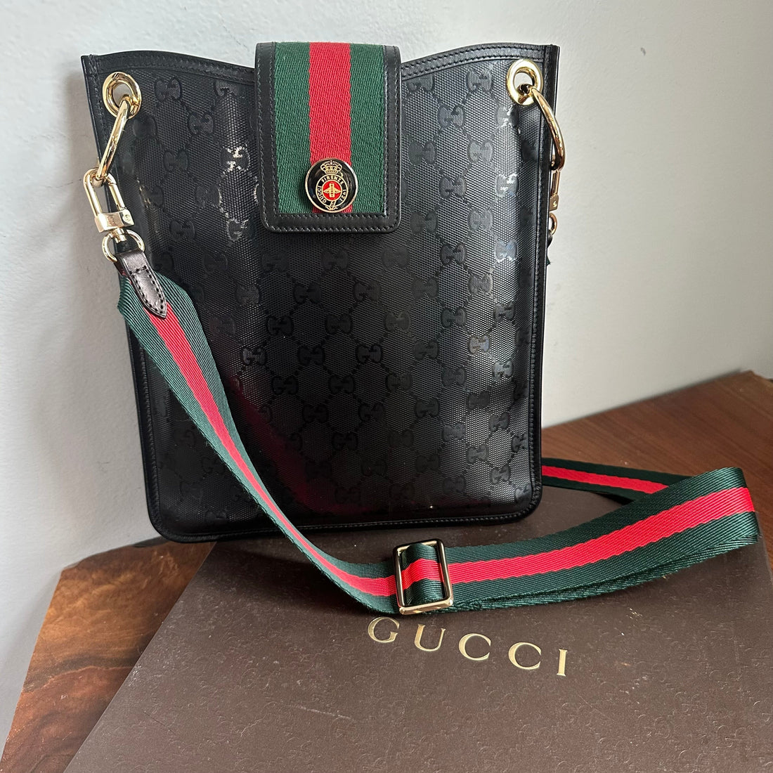 The Swan Messenger -Orvis bags Imprime Gucci in Black