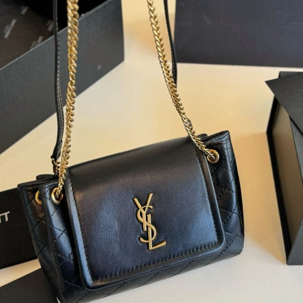 YSL MINI NOLITA IN BLACK 18CM 6727381EL071000