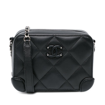 Top Quality Chanel CC Quilted Lambskin Camera Case (SHG-93PTRz)