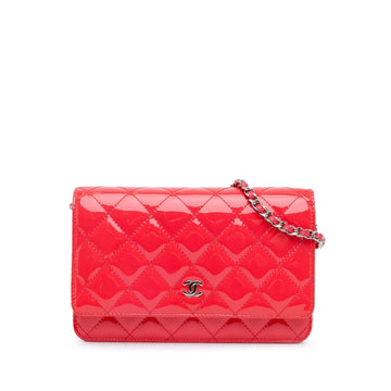 Top Quality Chanel CC Quilted Patent Wallet on Chain (SHG-JFP2pp)