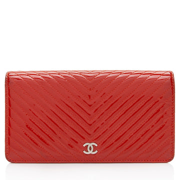 Top Quality Chanel Chevron Patent Leather Yen Wallet (SHF-dr7rcl)