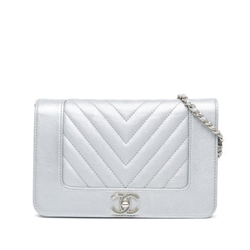 Top Quality Chanel Chevron Quilted Metallic Lambskin Mademoiselle Wallet On Chain (SHG-FfiJ5Z)