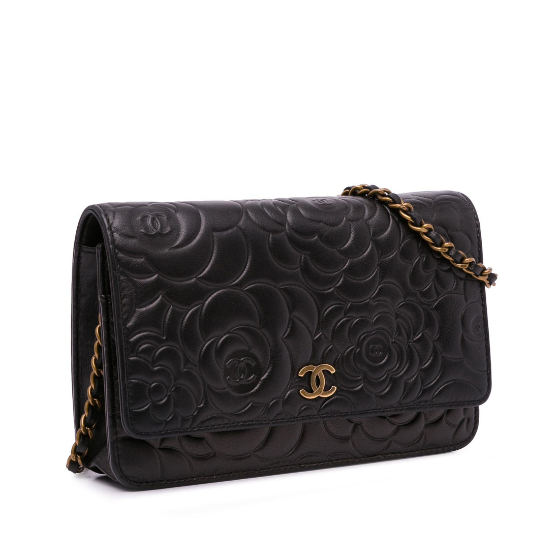 Top Quality Chanel Lambskin Camellia Wallet On Chain (SHG-uwF0Rj)