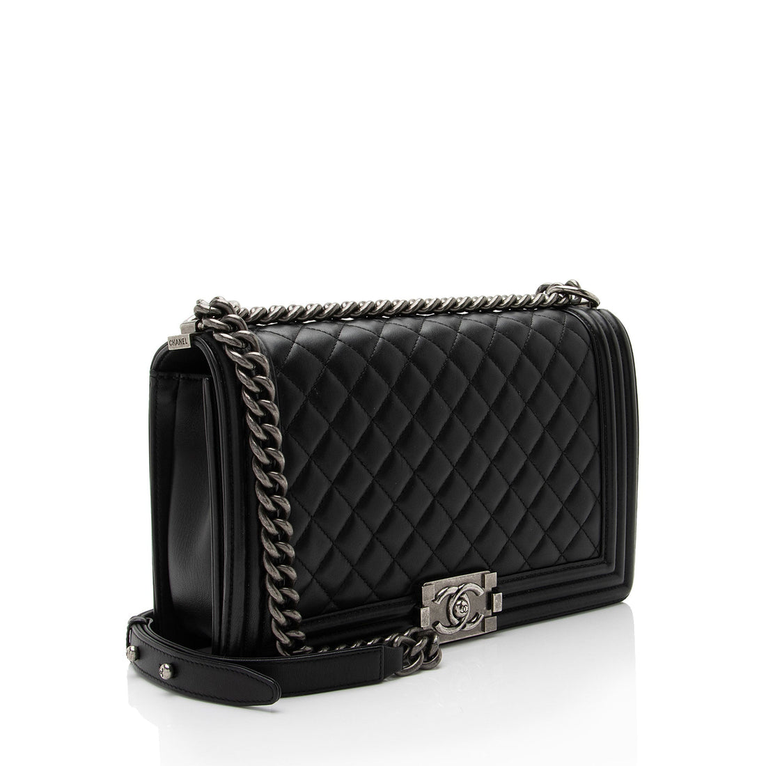 Top Quality Chanel Lambskin New Medium Boy Bag (SHF-YOGUt0)