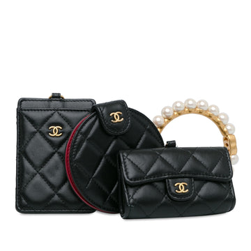 Top Quality Chanel Lambskin Pearl Crown CC Wristlet Multi Pouches (SHG-CYcxUW)