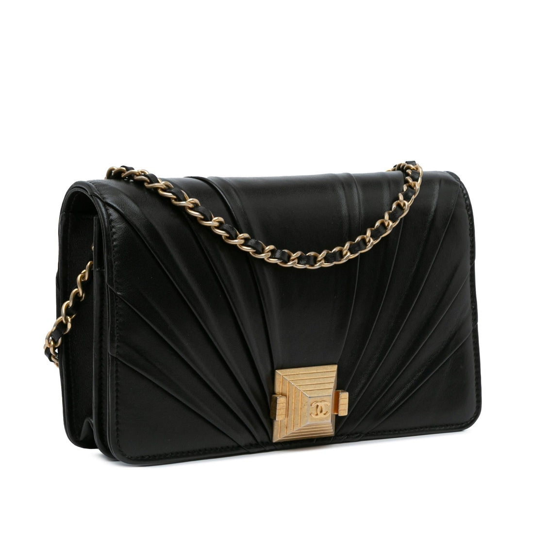 Top Quality Chanel Lambskin Pyramid Wallet On Chain (SHG-Xyd0cJ)