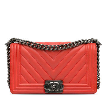 Top Quality Chanel Medium Calfskin Chevron Boy Flap (SHG-EoQdFy)