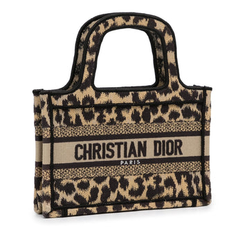 Christian Dior