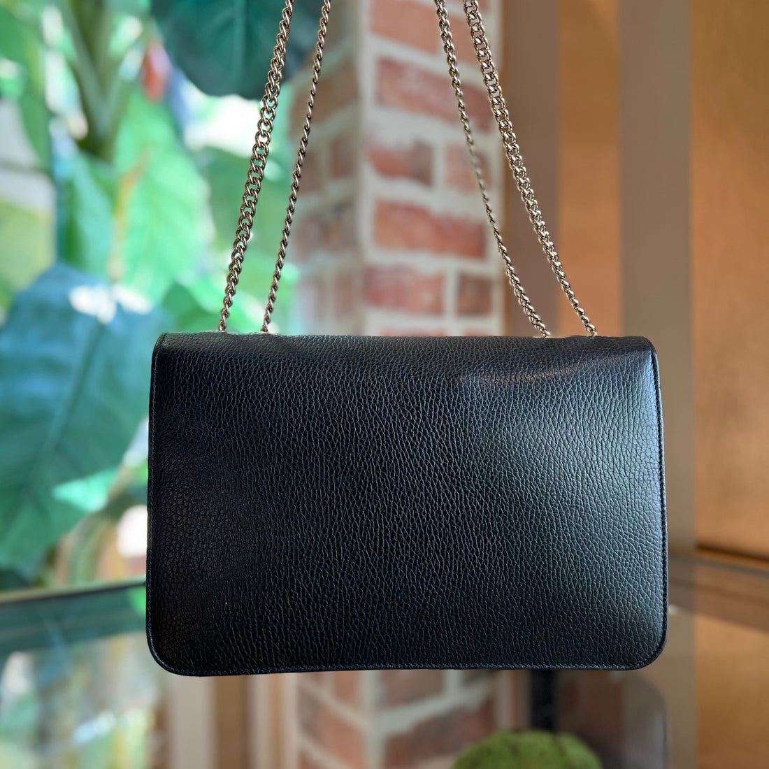GUCCI  Interlocking G Black Dollar Calfskin Shoulder Bag