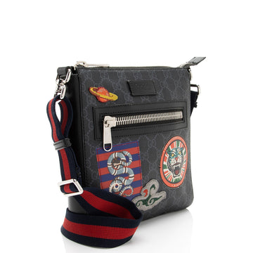 Gucci GG Supreme Patches Messenger