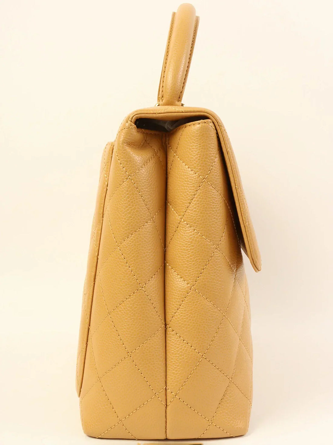 Top Quality Chanel Around 2003 Made Caviar Skin Turn-Lock Top Handle Bag Beige