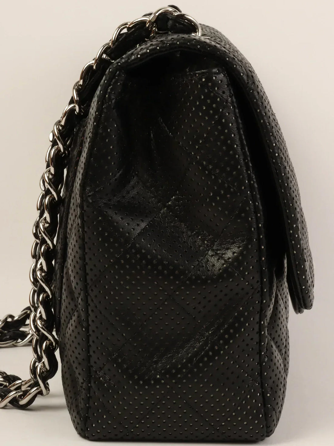 Top Quality Chanel Around 2007 Punching Leather Turn-Lock Chain Shoulder Bag Black