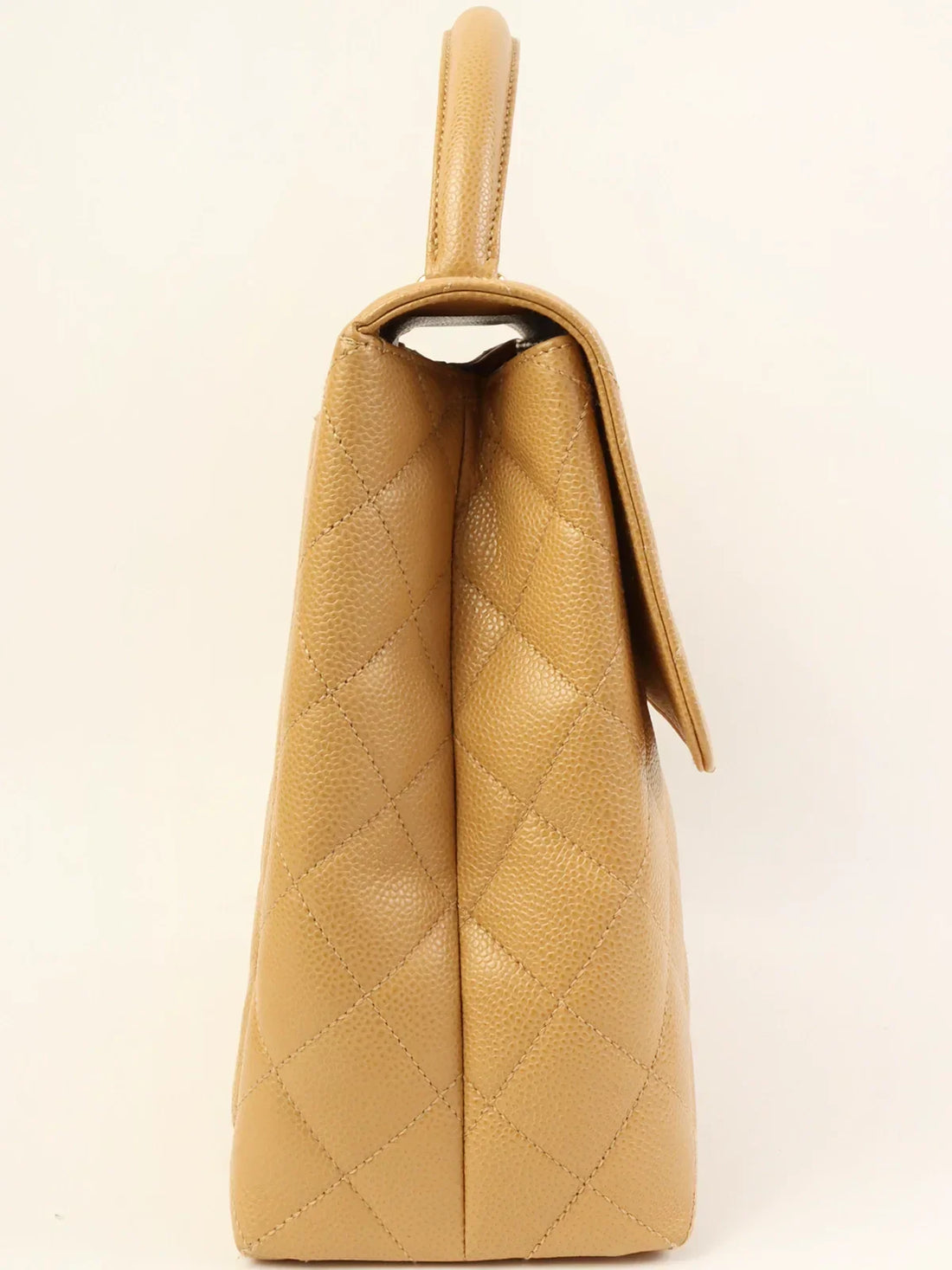 Top Quality Chanel Around 2000 Made Ciaviar Skin Stright New Turn-Lock Top Handle Bag Beige