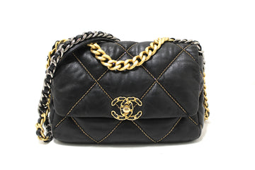 Limited Edition Top Quality Chanel 19 Medium Black Quilted Lambskin Leather Shoulder Crossbody Bag