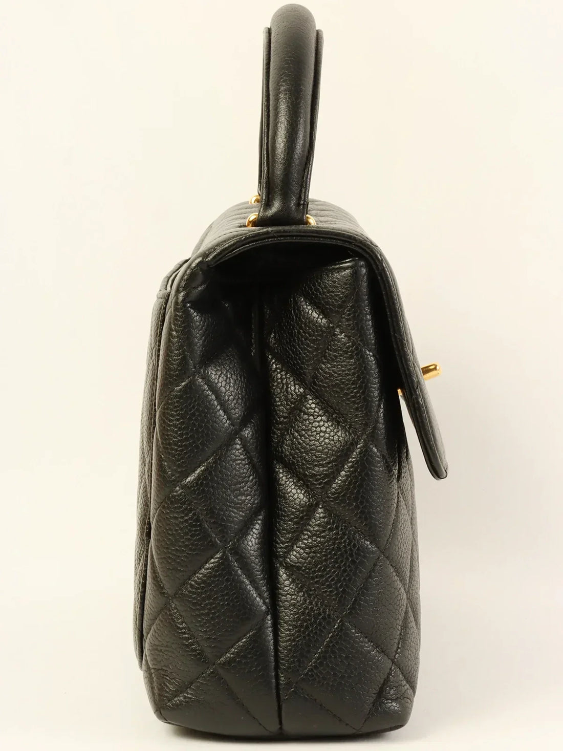 Top Quality Chanel Around 1997 Made Caviar Skin Turn-Lock Top Handle Bag Black
