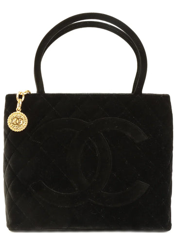Top Quality Chanel Around 1998 Made Velvet Cc Mark Stitch Revival Tote Bag Black