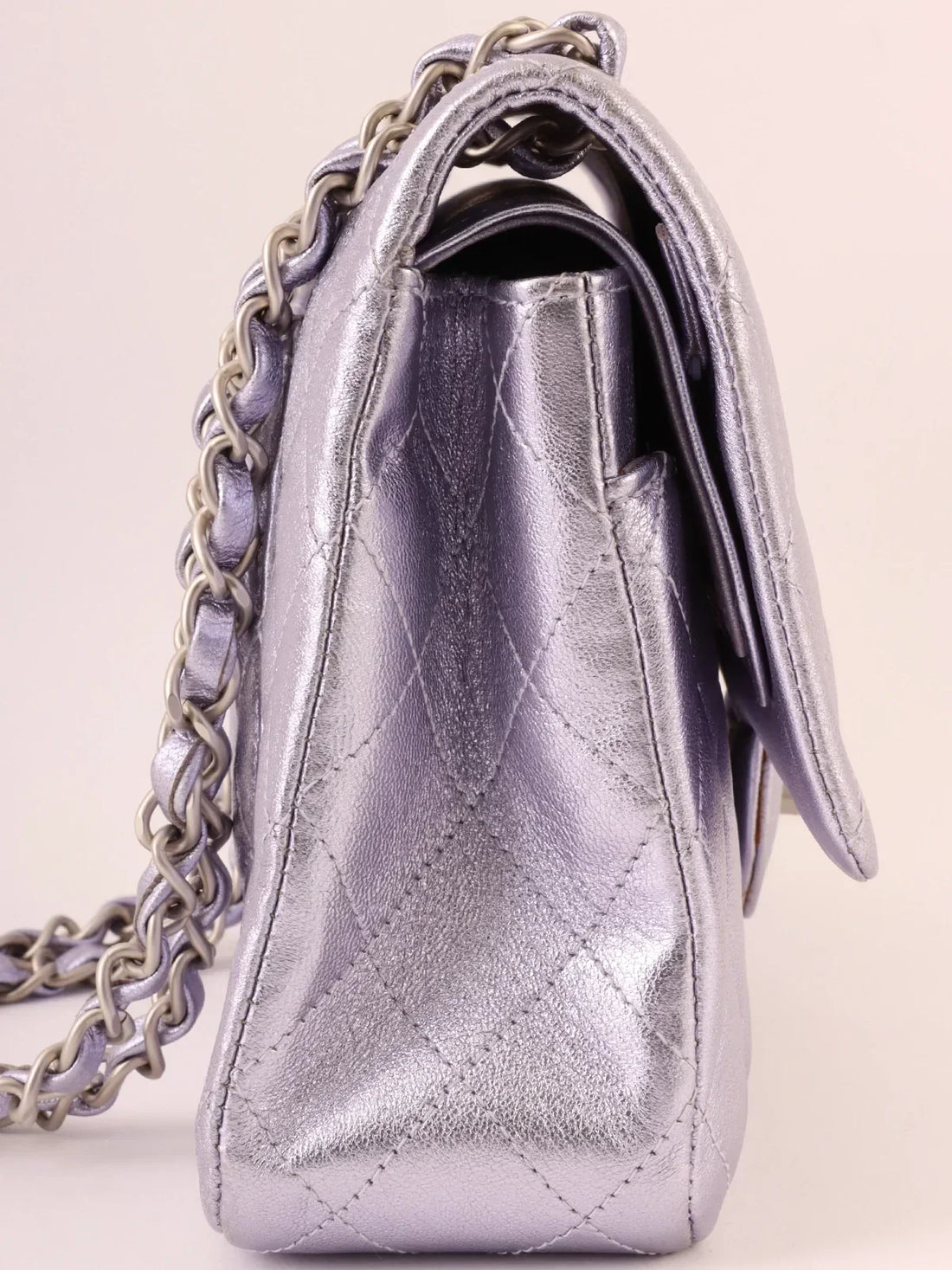 Top Quality Chanel Around 2010 Made Classic New Chain Bag 25Cm Metallic Light Purple