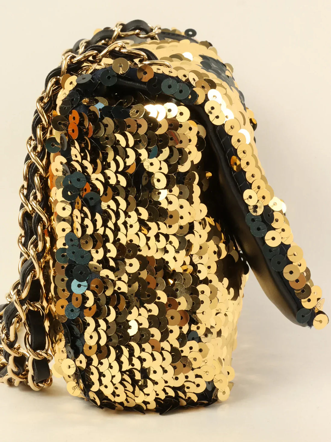 Top Quality Chanel Around 2008 Made Sequin Cc Mark Chain Bag Gold/Black