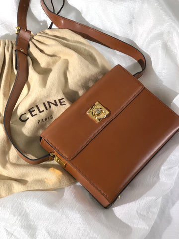 CELINE Logo Gancini Leather Box Shoulder bag Camel New 1:1 Old Celine ekrsvz
