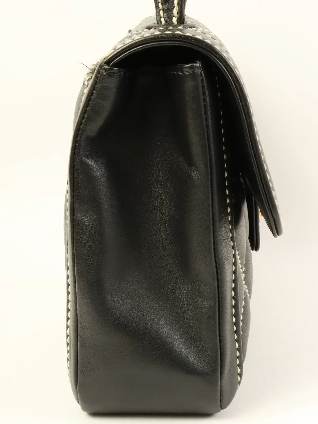 Top Quality Chanel Around 2004 Made Wild Stitch Turn-Lock Top Handle Bag Black
