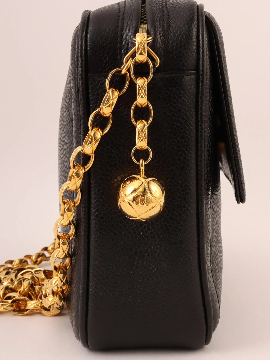 Top Quality Chanel Around 1992 Made Caviar Skin Cc Mark Stitch Ball Charm Bijoux Chain Bag Black