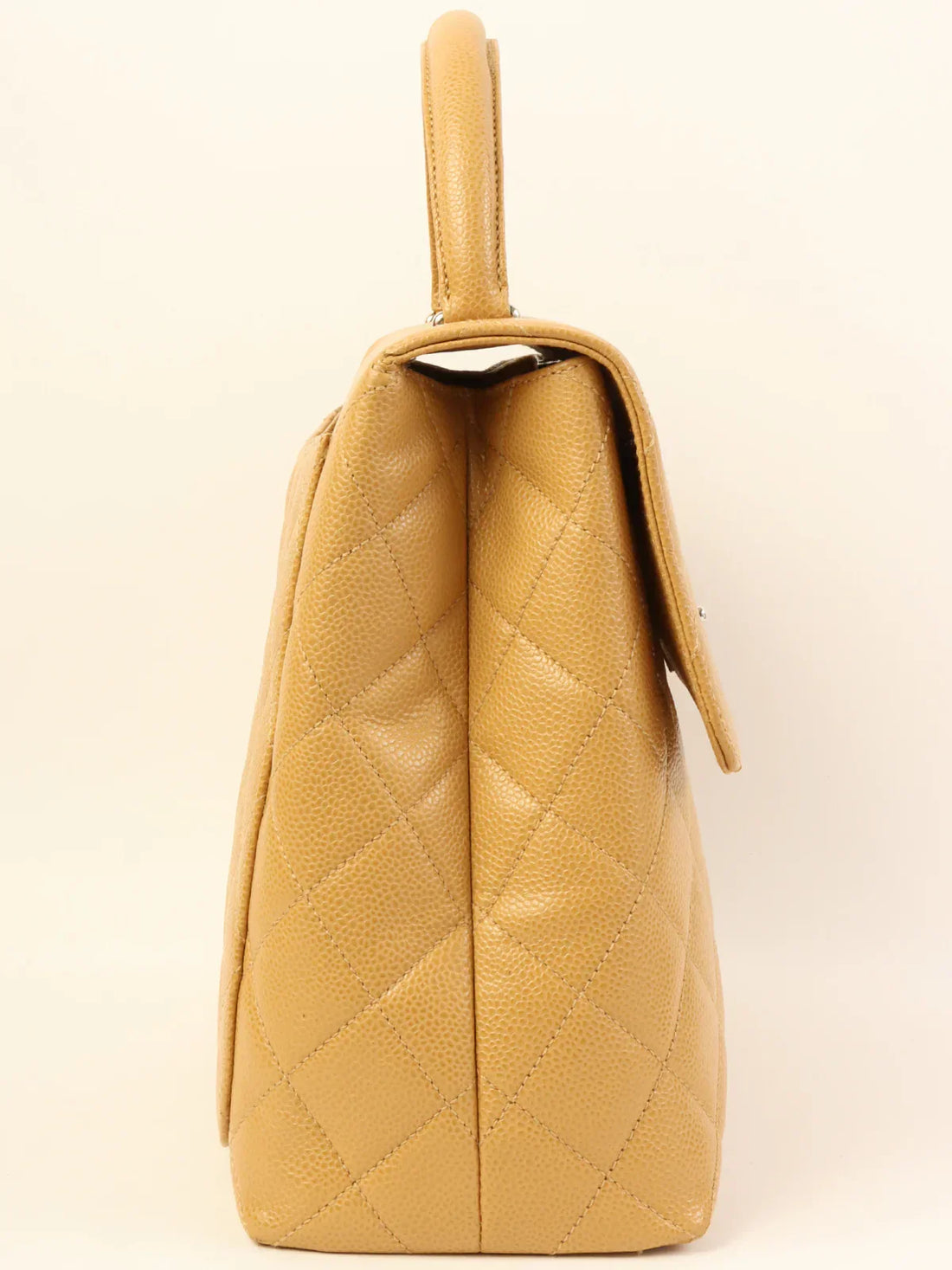 Top Quality Chanel Around 2000 Made Caviar Skin Turn-Lock Top Handle Bag Beige