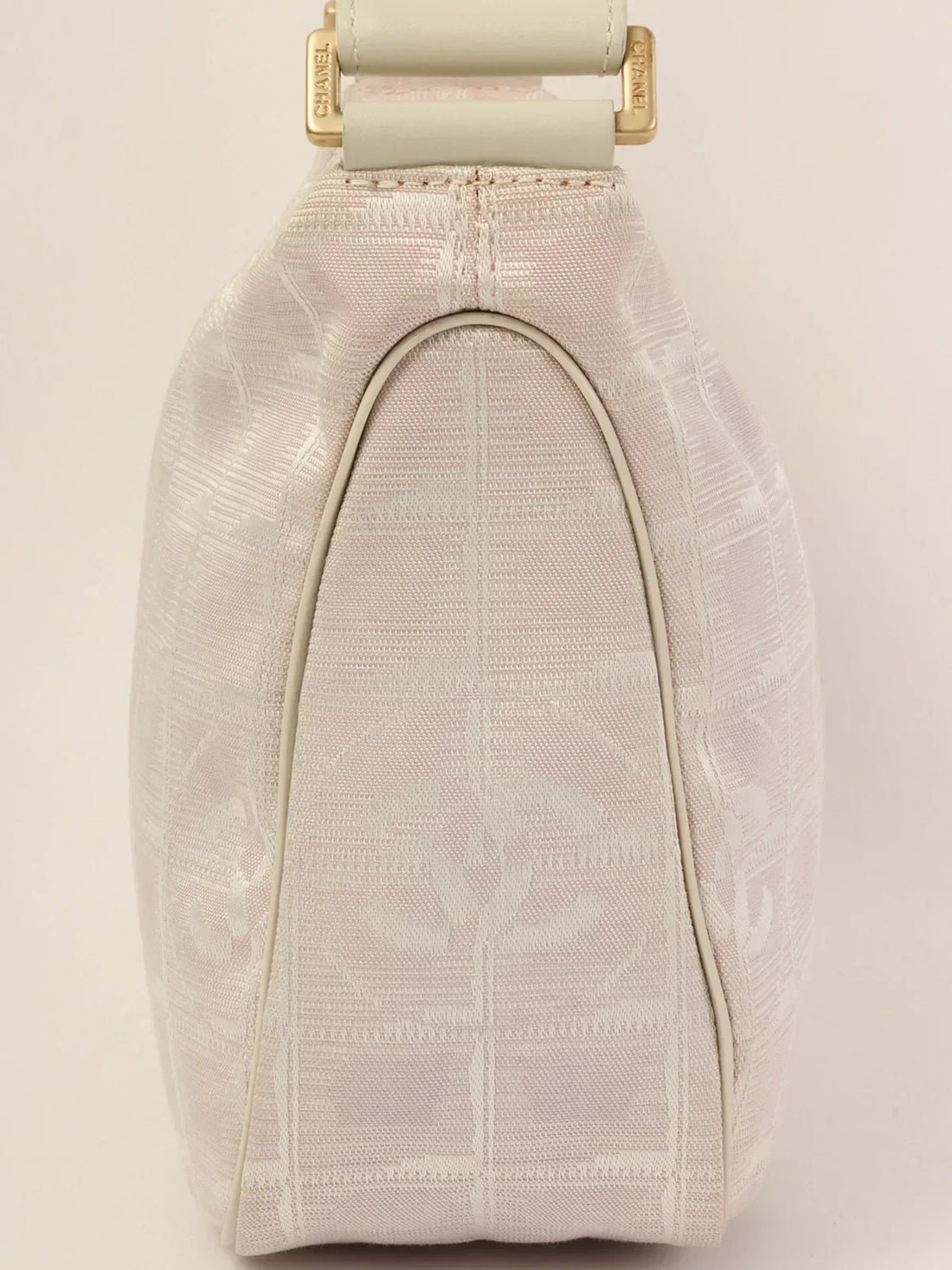Top Quality Chanel 2001 Made New Travel Nylon Shoulder Bag Pink/White