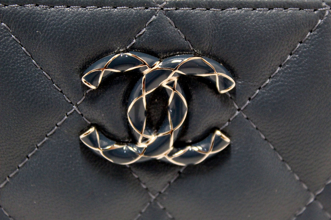 Top Quality Chanel Blue Quilted Lambskin Leather Card Holder
