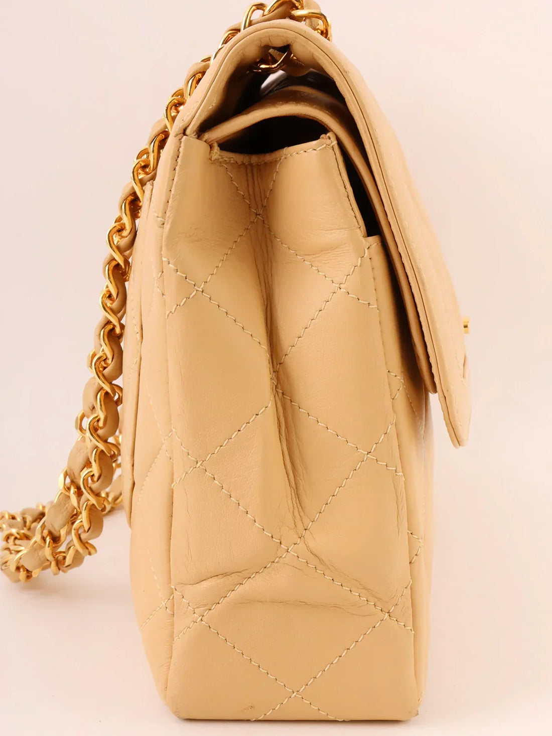 Top Quality Chanel Around 1992 Made Paris Limited Design New Turn-Lock Chain Bag Beige