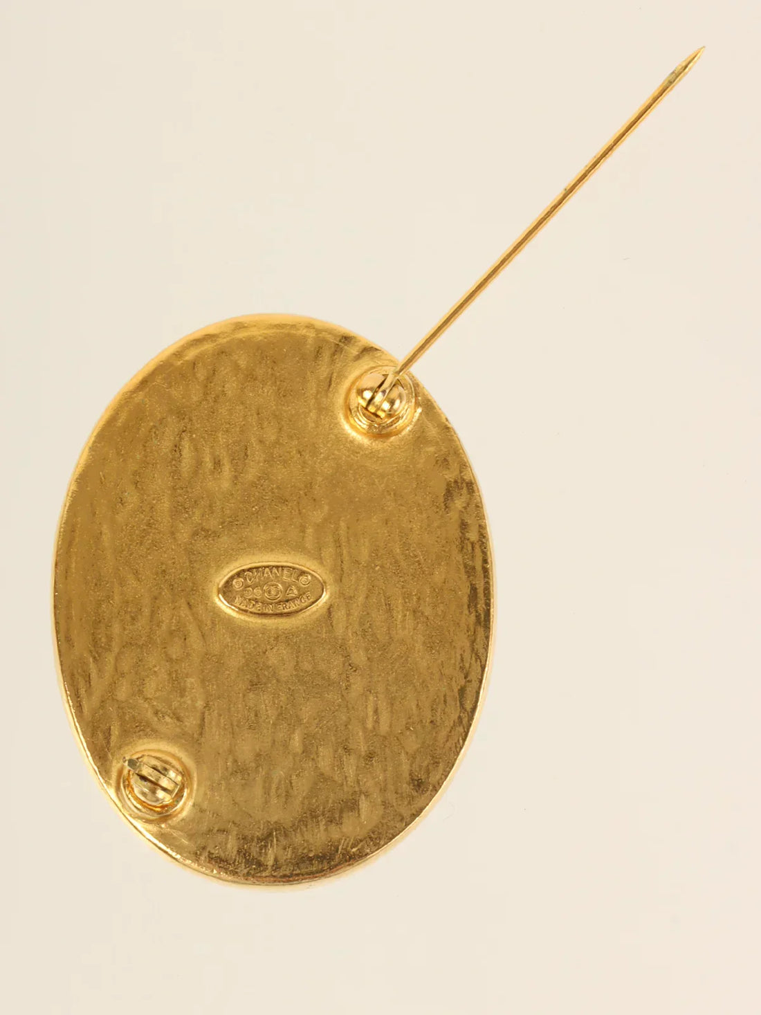 Top Quality Chanel 1996 Made Oval Cc Mark Brooch Black/Gold