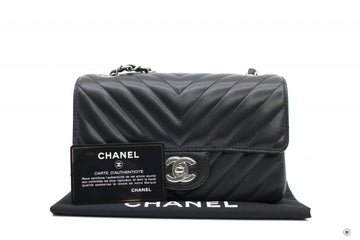 Top Quality Chanel A69900 Y60594 CC Chervon  Black / 94305 Lambskin 20CM Shoulder Bags Shw