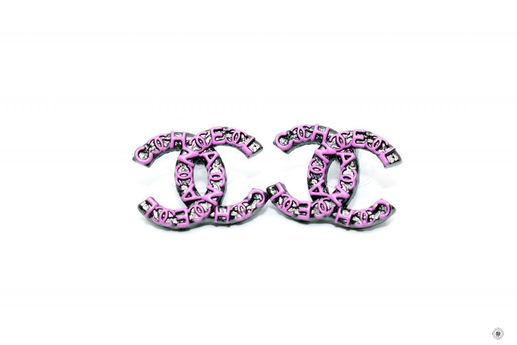 Top Quality Chanel AB6010B05319 CC Logo &amp; Wordings Gunmetal &amp; Pink Metal 2CMX2CM Earrings Bkhw