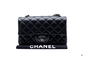 Top Quality Chanel A69900 B06311 Classic CC Flap  Black / 94305 Lambskin Shoulder Bags Bkhw
