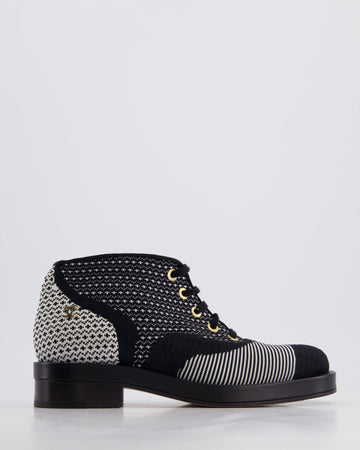 Top Quality Chanel Black Fabric Printed Derby Lace Up Shoes Size EU 38.5