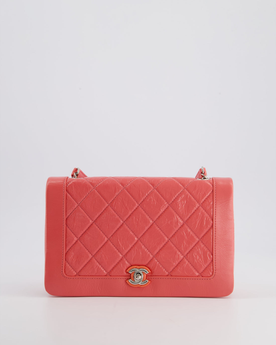 Top Quality Chanel Pink Patent Crinkled Calfskin Leather Flap Bag with Enamel CC Logo and Silver Hardware