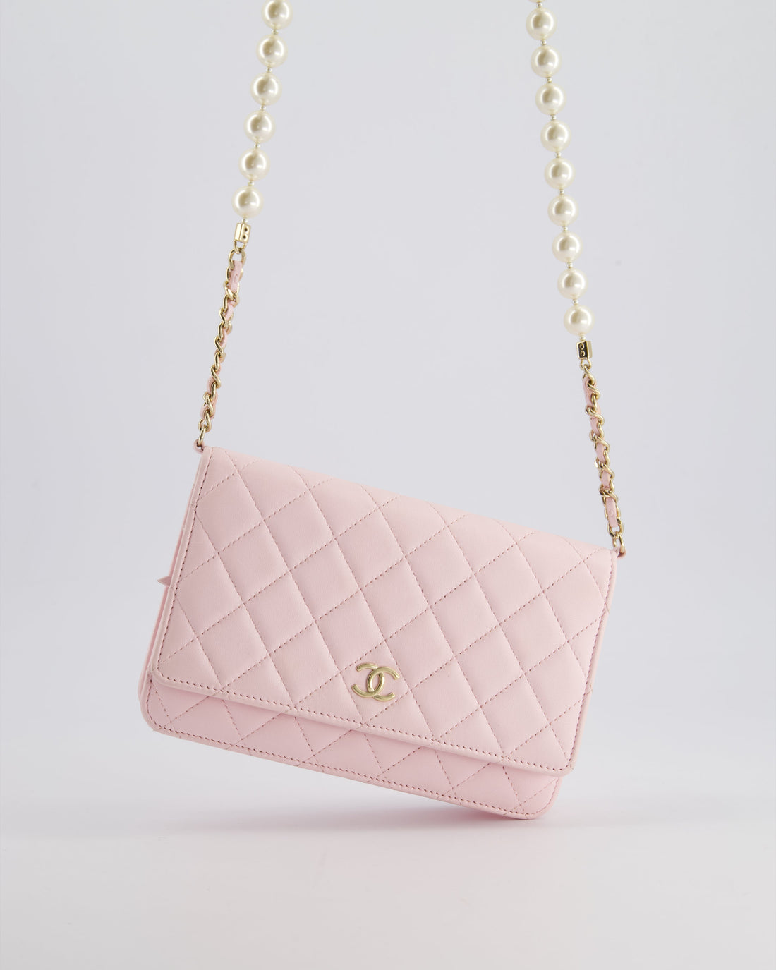 *HOT* Top Quality Chanel Baby Pink Wallet on Chain in Lambskin Leather with Pearl Strap