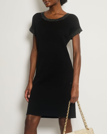 Top Quality Chanel 12P Black Knitted Short-Sleeve Dress with White Trim Detail FR 40 (UK 12)