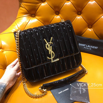 Yves Saint Laurent - Bags - Beaunoirr