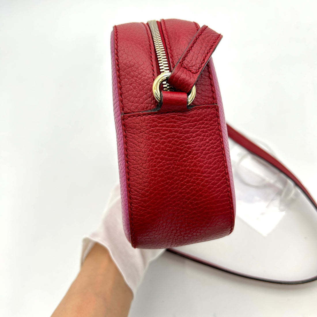 Gucci Soho Small Shoulder Bag in pink and red leather LA12338