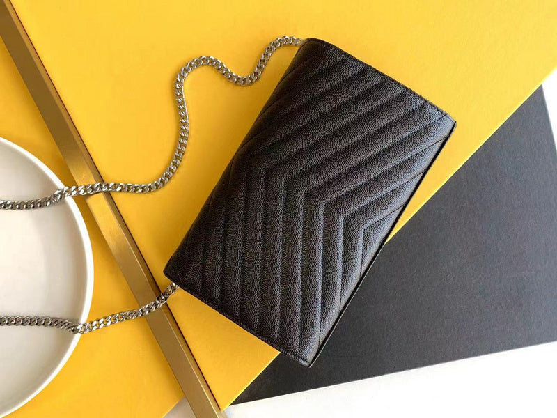 Yves Saint Laurent - Bags