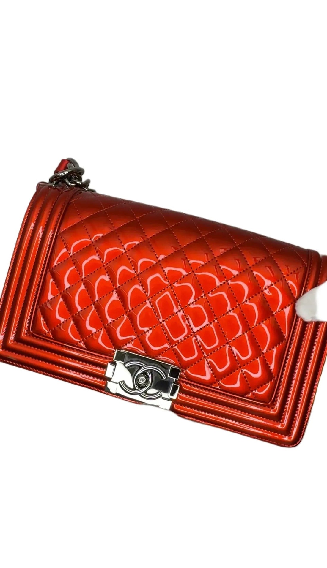 Top Quality Chanel Boy Flap Bag Quilted Patent New Medium Red B11-28